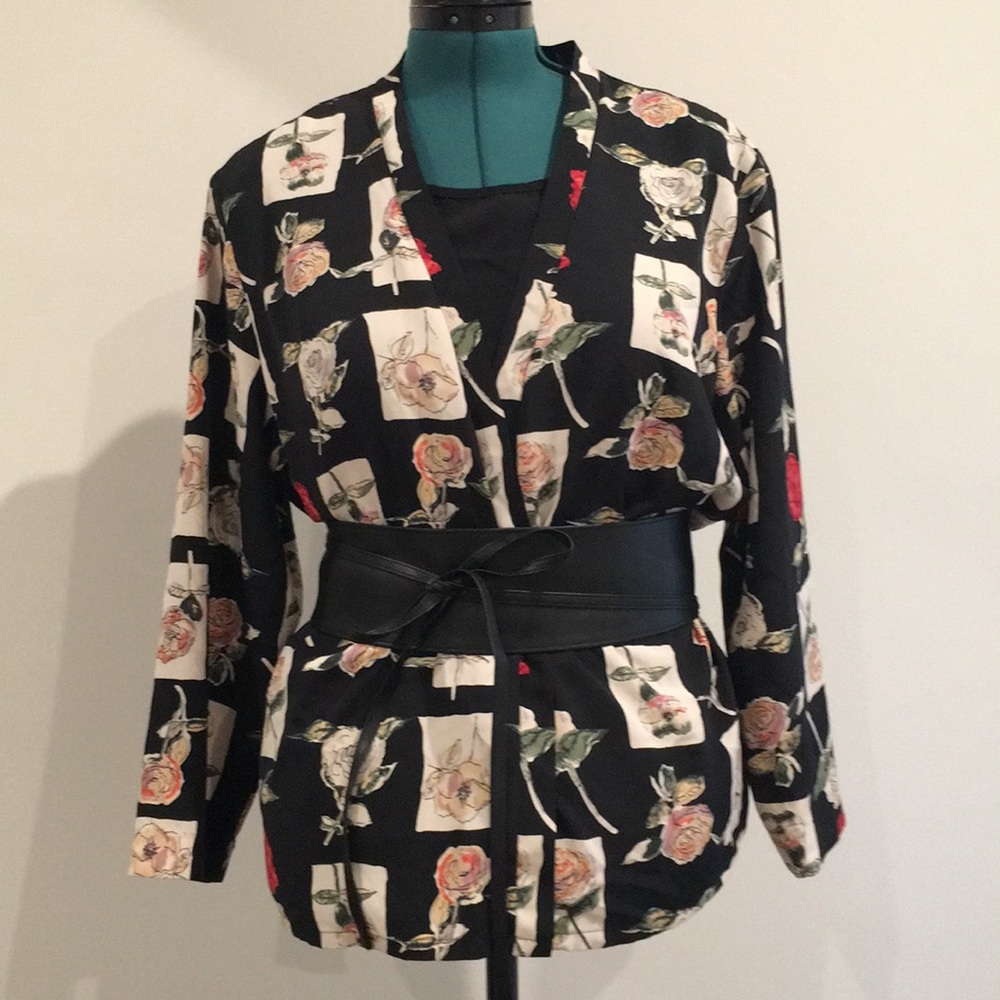 Flower print blouse
